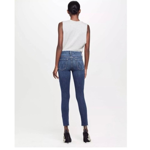 MOTHER Women's Skinny Jeans in Dark Blue - Picture 3 of 11